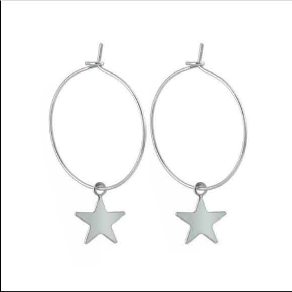 Brandy Melville Jewelry - MUST BUNDLE ✖️ star hoop earrings